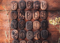 «Психология в символах рун: Руны Любви» (on-line лекция, практические упражнения)