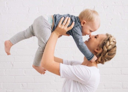 Занятия мама и малыш «Пляски у Сказки»